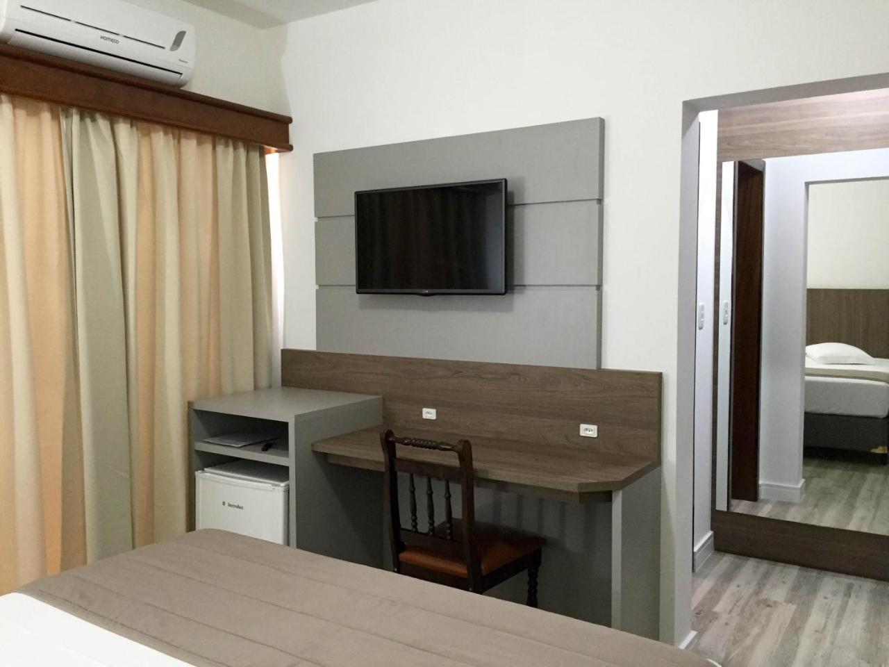 אינדייל Hotel Romer מראה חיצוני תמונה